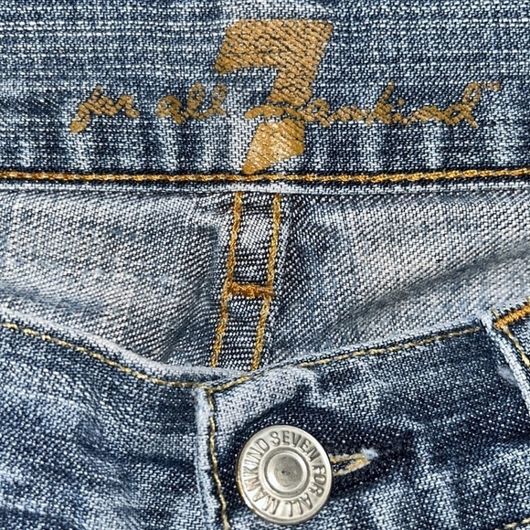 7 For All Mankind flare medium wash distressed denim blue jeans size 26 - Picture 6 of 10